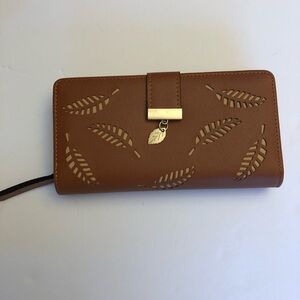 Vagabond Goods Leaf Motif Women's Wallet NEW